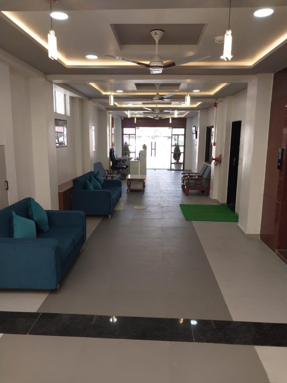 Hotel Aagman Palanpur Zewnętrze zdjęcie
