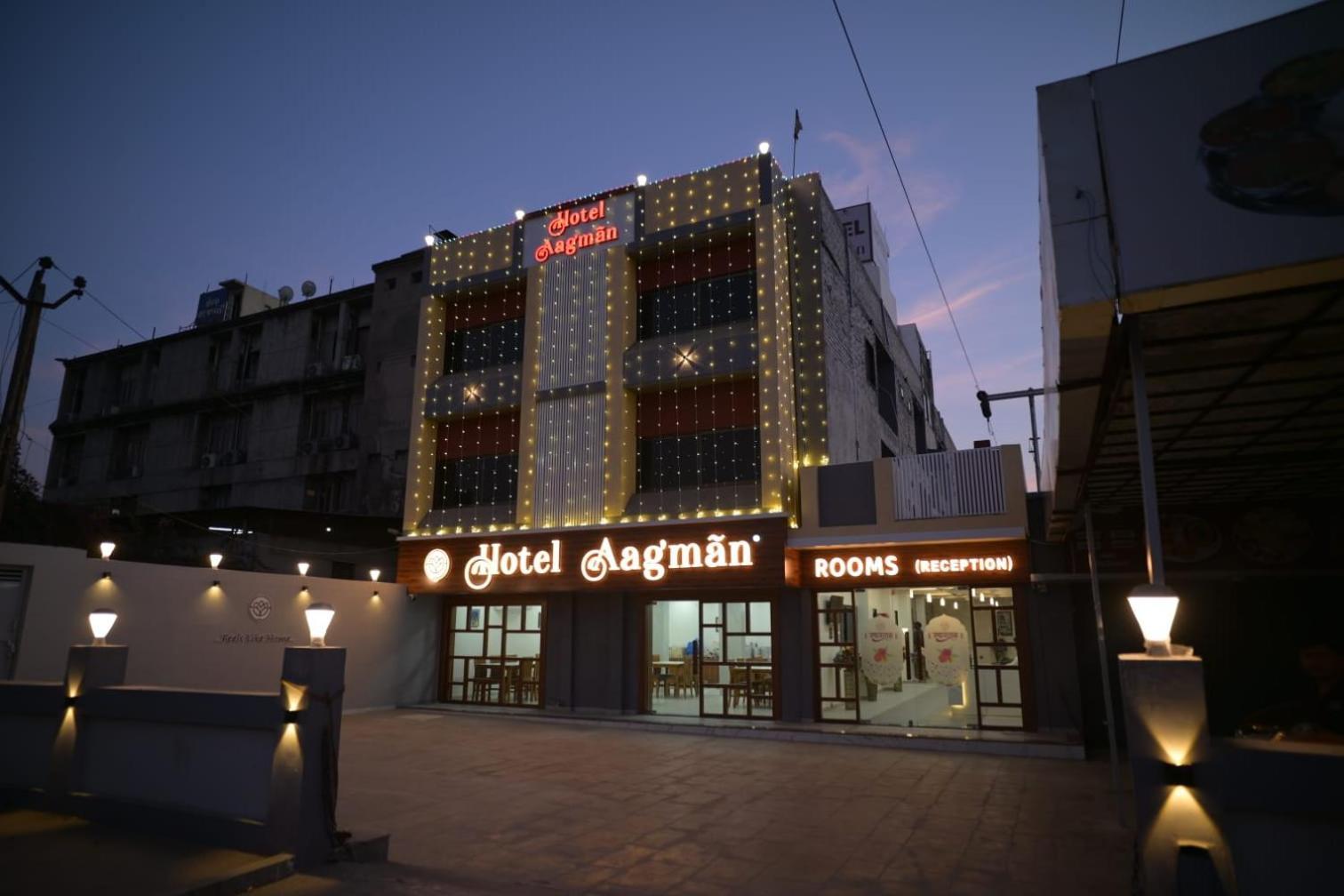 Hotel Aagman Palanpur Zewnętrze zdjęcie
